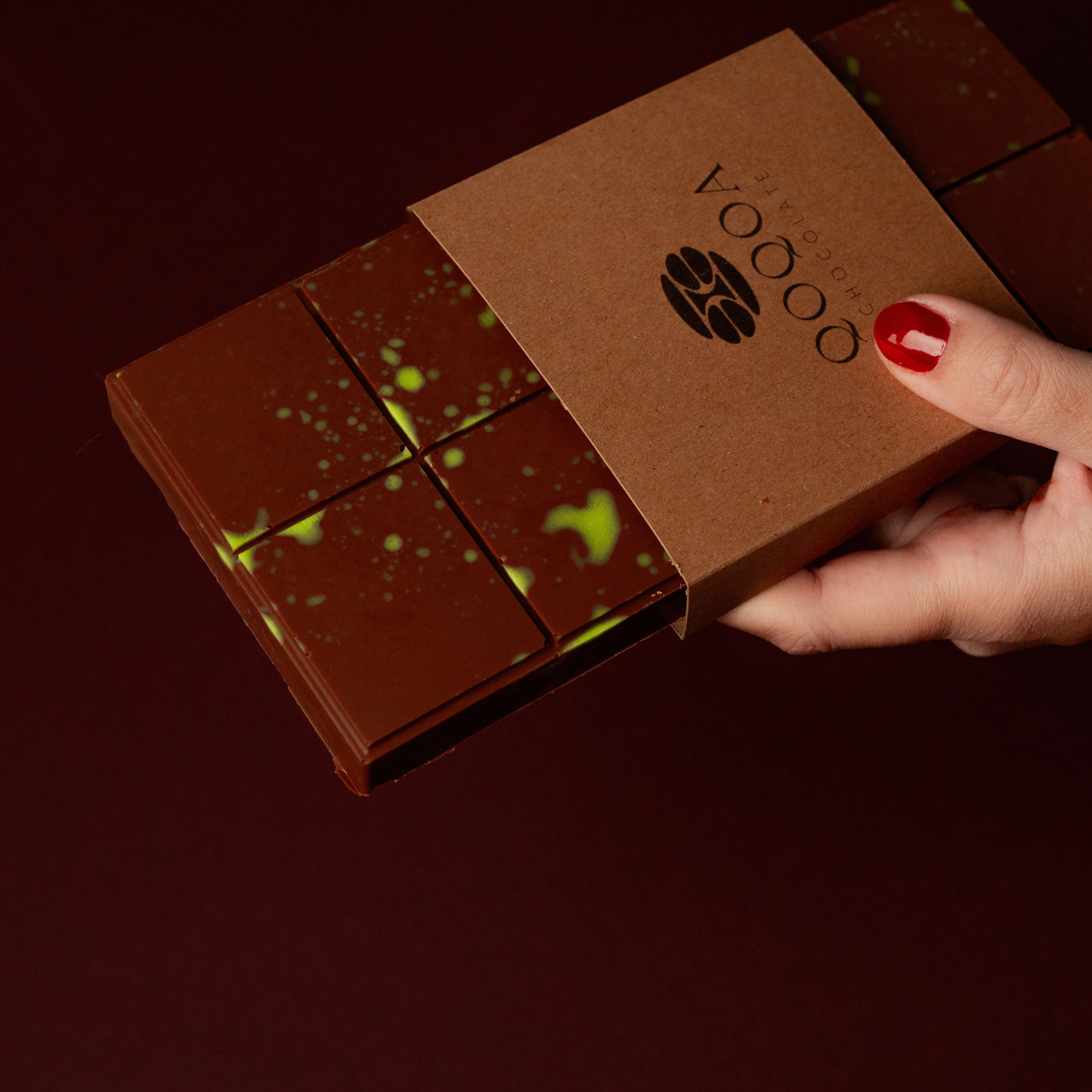 Dubai Chocolate Kunafeh Bar, Daily Fresh Shipment from UK, Premium Belgian Milk Chocolate Pistachio Kunafa Bar, Ideal Gift - Qoqoa